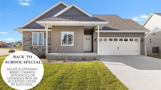 7615 Westfield Dr NE, Cedar Rapids, IA 52402