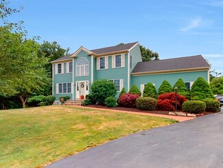 201 Old Farm Rd, Abington, MA 02351