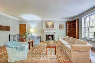 34-06 81st St Unit 22, Flushing, NY 11372