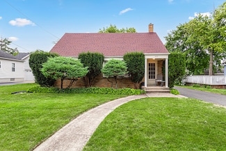 423 S Washington St, Lockport, IL 60441