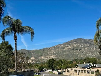 6619 Kerry Ln Unit B, Riverside, CA 92509