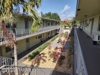 17 NE 2nd Ave Unit 108, Dania, FL 33004