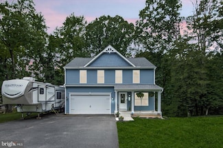 308 Walnut Dr, Fredericksburg, VA 22405