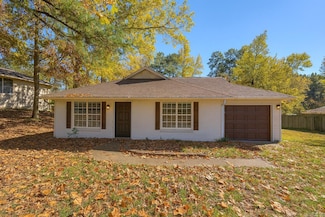 1208 Donna Dr, Redfield, AR 72132