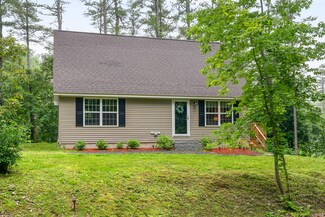 13 Flood Ave, Wiscasset, ME 04578