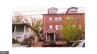 225 56th Place NE, Washington, DC 20019