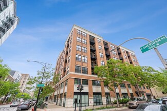 950 W Leland Ave Unit 508, Chicago, IL 60640