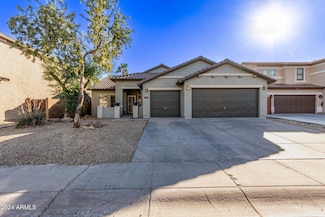 5415 W Novak Way, Laveen, AZ 85339