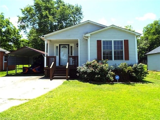 220 Howard St, Burlington, NC 27217