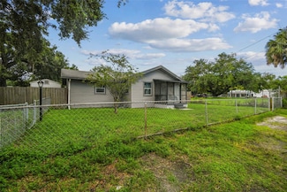 2607 N 59th St, Tampa, FL 33619