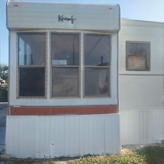 5917 14th St W Unit 102, Bradenton, FL 34207
