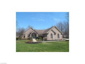 292 Parkside Ct, Hudson, OH 44236