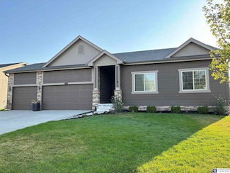 15005 S 20th St, Bellevue, NE 68123