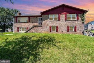 9803 Pamir Ct, Fort Washington, MD 20744