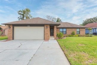 6424 Silver Oaks Dr, Zephyrhills, FL 33542