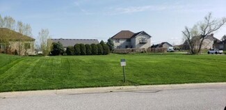 101 Bergamo Ln, Crown Point, IN 46307
