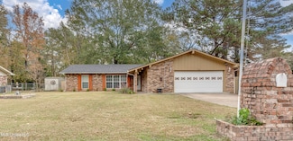 262 Trojan Dr, Pearl, MS 39208