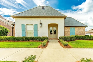 133 Rue Saint Rachel, Houma, LA 70360