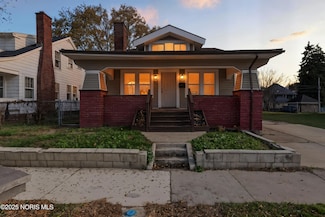 427 Oak St, Toledo, OH 43605