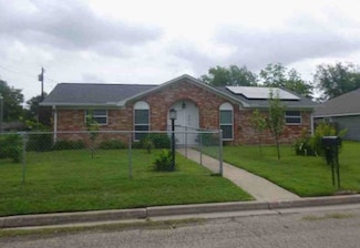 301 S Patricia St, Waco, TX 76705