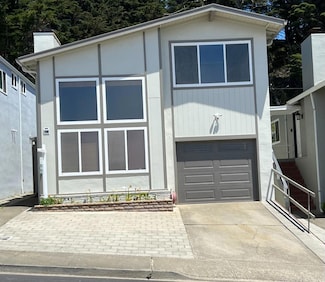 1121 Skyline Dr, Daly City, CA 94015