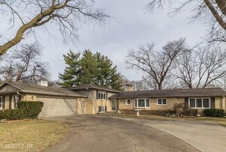 7709 Marilyn Dr, Windsor Heights, IA 50324