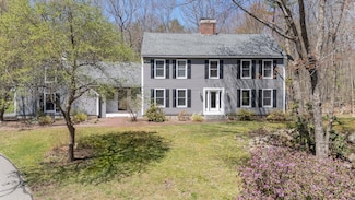 62 Ridge Rd, Concord, NH 03301
