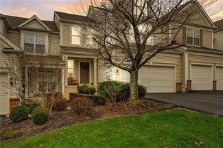 5222 Blue Sky Dr, Orefield, PA 18069