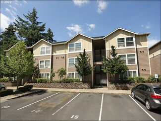 685 NE 162nd Ave Unit 306, Portland, OR 97230