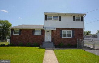 213 Upland Ave, Ewing, NJ 08638