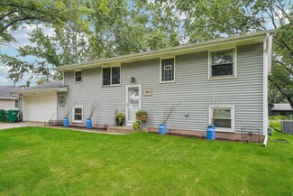 341 110th Ln NW, Coon Rapids, MN 55448
