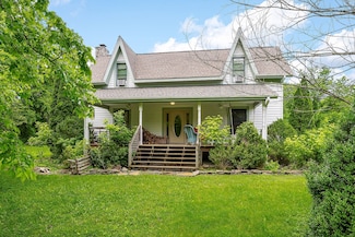 3975 Dry Creek Rd, Dowelltown, TN 37059