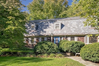 260 Eliot St, Chestnut Hill, MA 02467
