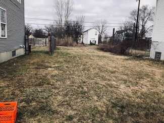 217 Ferris St, Highland Park, MI 48203