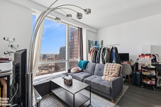 1 City Point Unit 29 G, Brooklyn, NY 11201