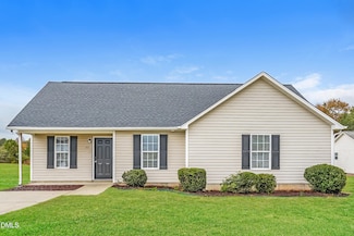 99 Jethro Cir, Smithfield, NC 27577