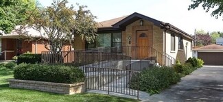 21 N Bruner St, Hinsdale, IL 60521