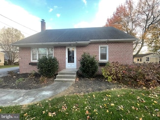 123 Miller St, Strasburg, PA 17579