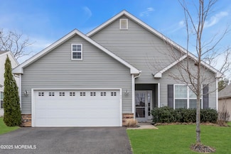 77 Woodview Dr, Manchester Township, NJ 08759