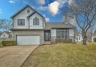 13836 W 110th St, Lenexa, KS 66215
