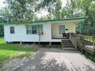 416 East St, Denham Springs, LA 70726