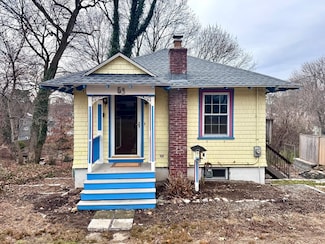 53 Circuit Rd, Dedham, MA 02026