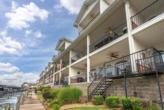 451 Lakeland Dr, Hot Springs, AR 71913