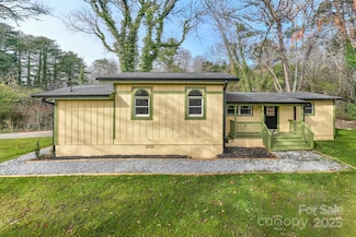 48 Elliott Rd, Brevard, NC 28712