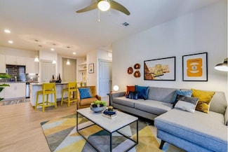 7880 U S 290 Unit 11105, Austin, TX 78736