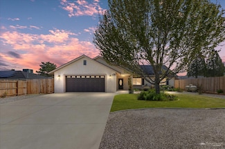 18450 Branding Iron Ct, Tehachapi, CA 93561