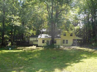 17 Dupaw Gould Rd, Brookline, NH 03033