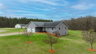 W15551 Honey Suckle Ln, Whitehall, WI 54773