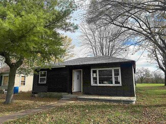 640 N 27th St, New Castle, IN 47362