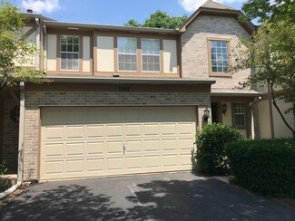 1442 W Sapphire Dr, Hoffman Estates, IL 60192
